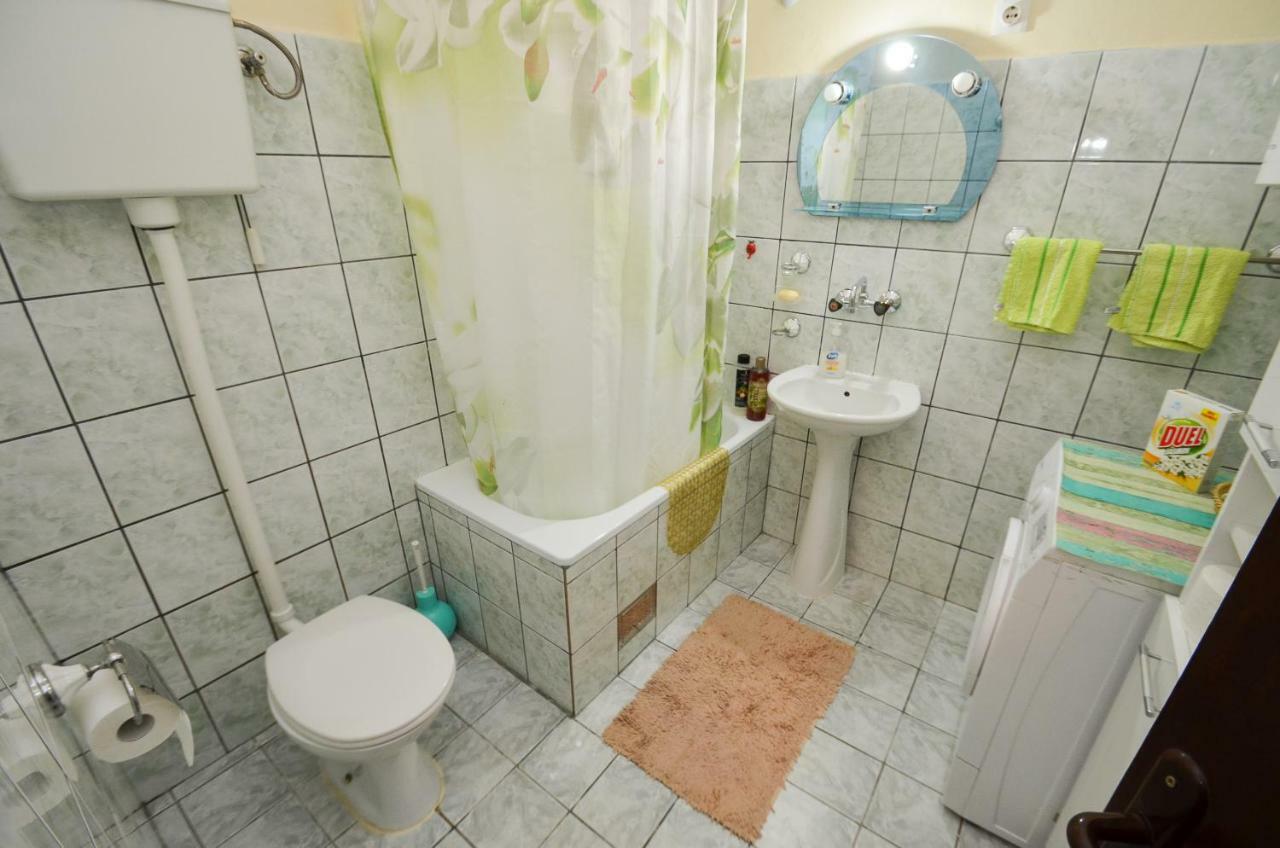 Apartment Buki Kotor Luaran gambar